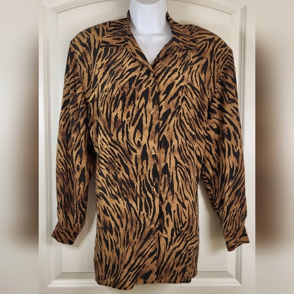 Stunt Tops - Vintage STUNT Silk Blouse Long Sleeve Button Up Brown Tiger Print Size Small